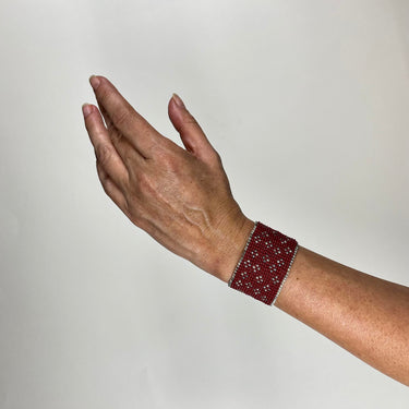 Brazalete Telar Plata Grueso Miniflor Rojo
